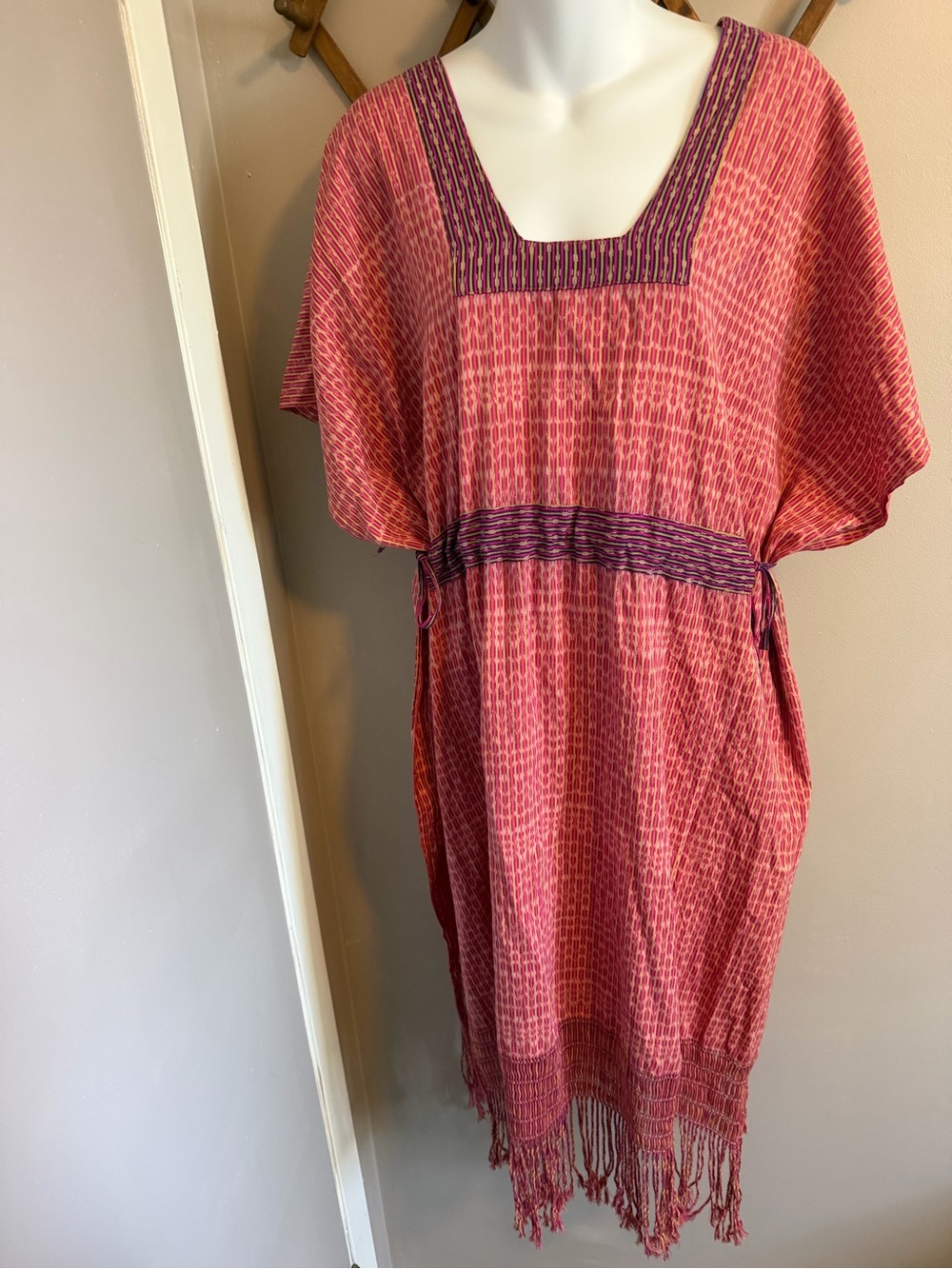 Vintage NWOT Pink Ikat Woven Fringe Beach Cover Up Kaftan One Size